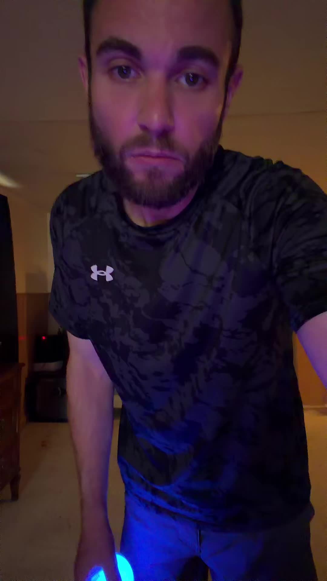 @elliotks