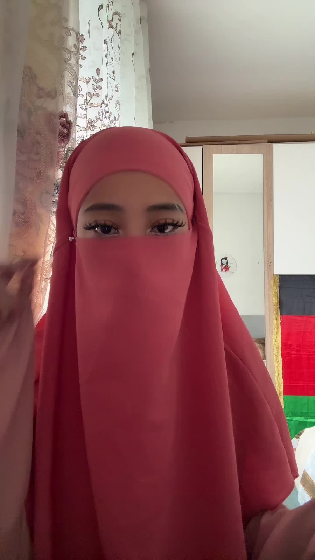 @M 🌸 H I