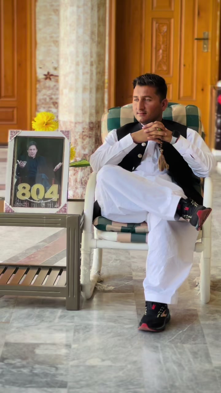 @Chota Imran khan 804