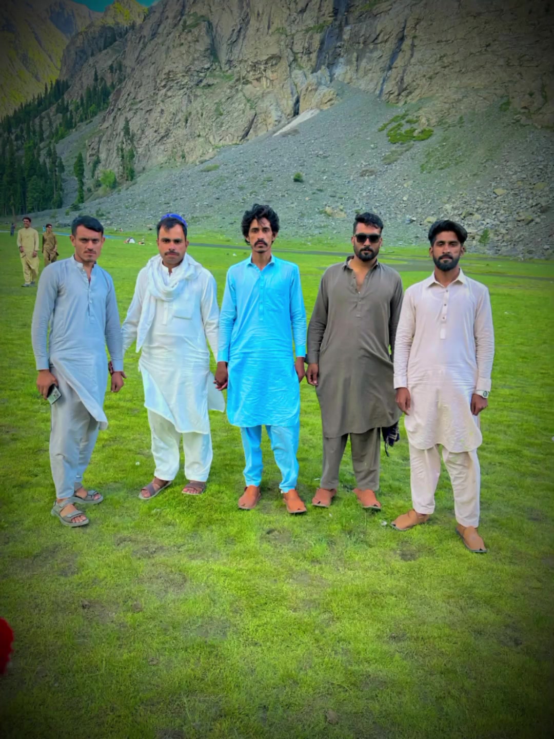 @kashiflhan12