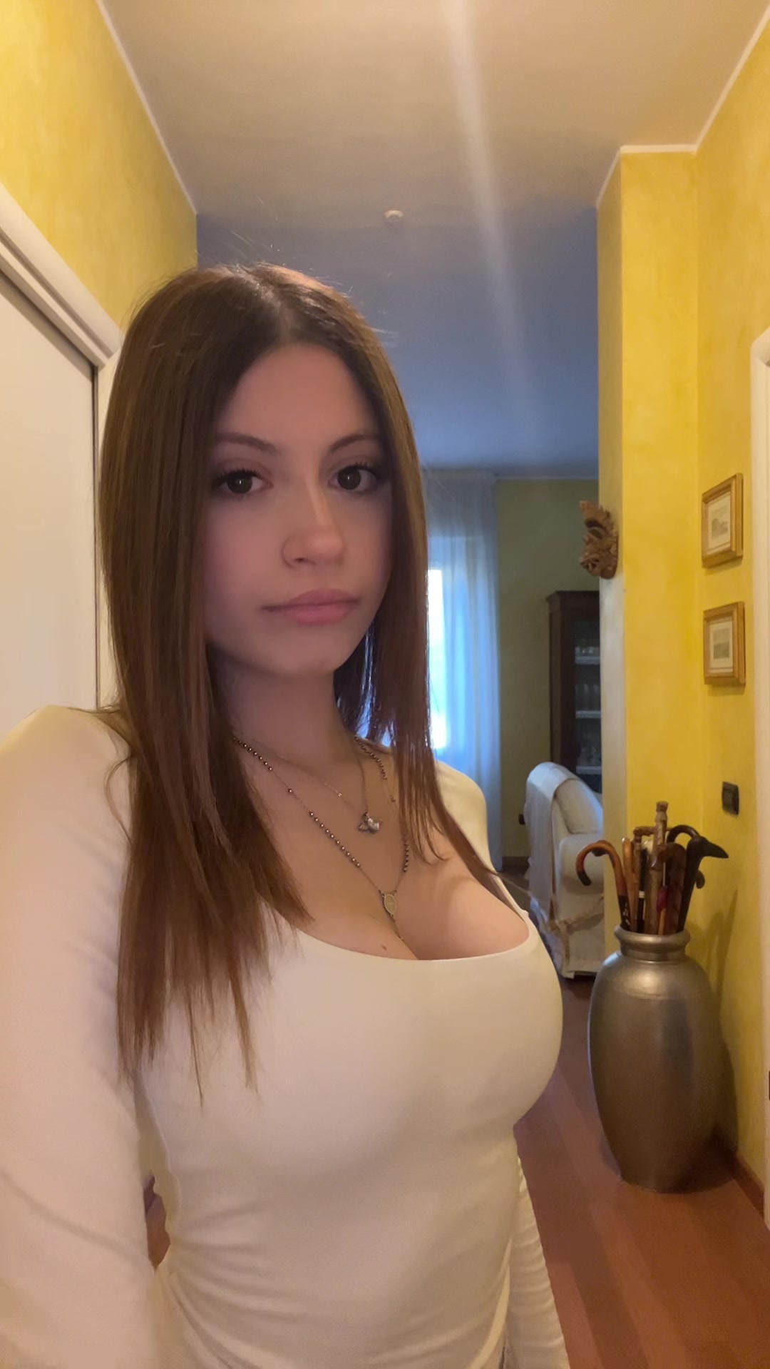 @vi💫