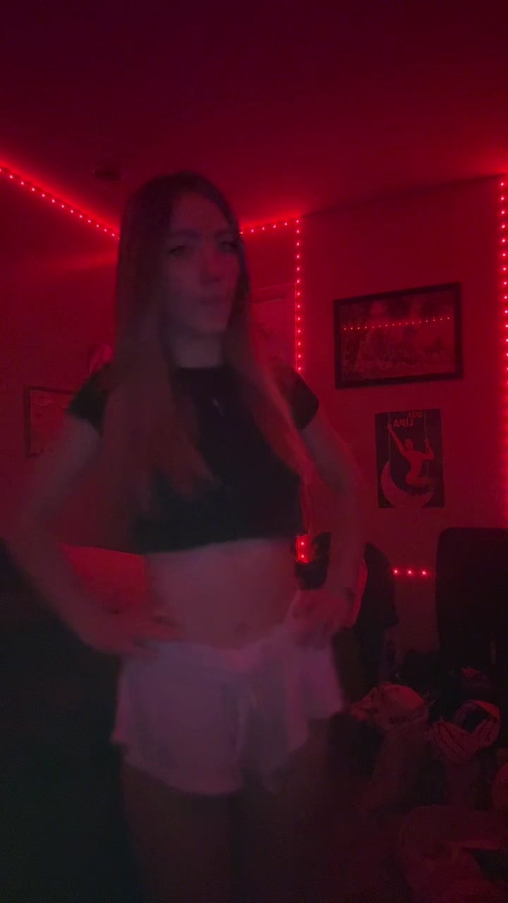 @livy.poo.16