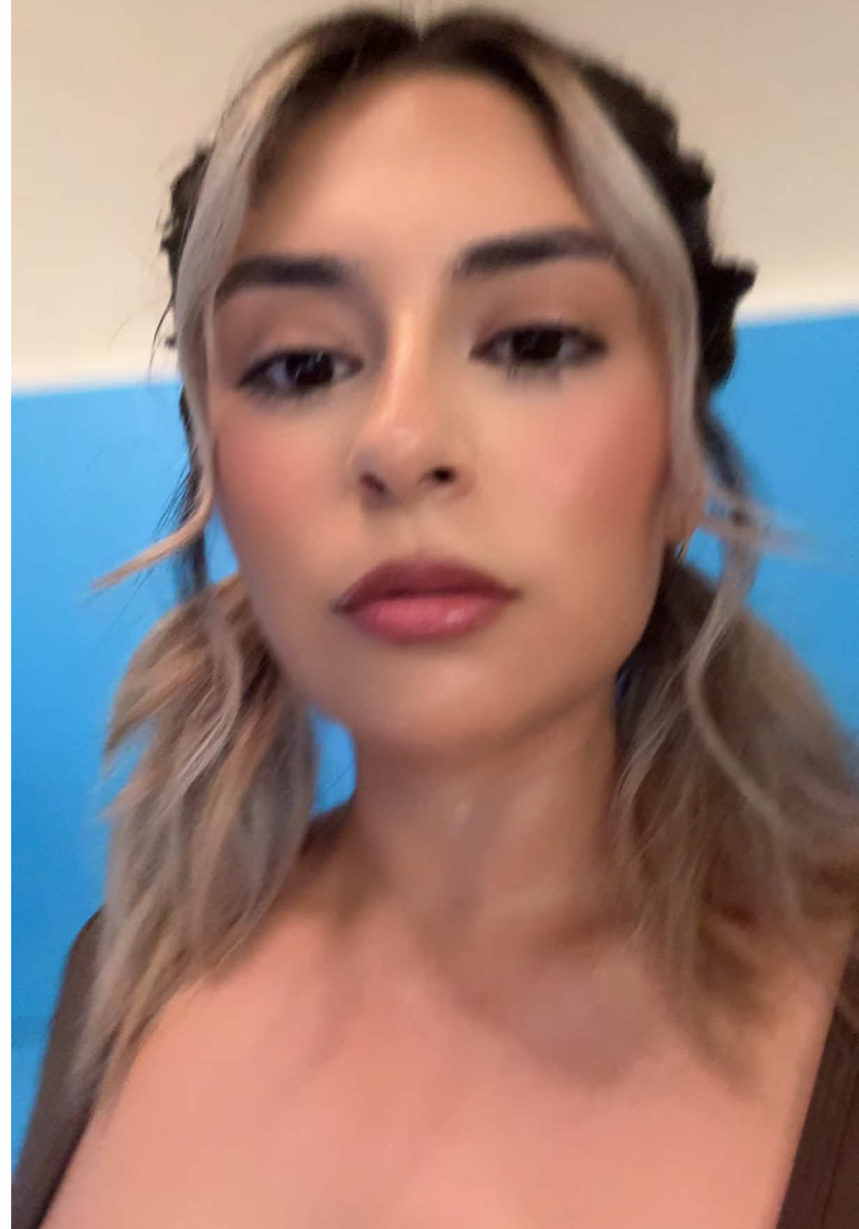 @Tzazueta001__Mama