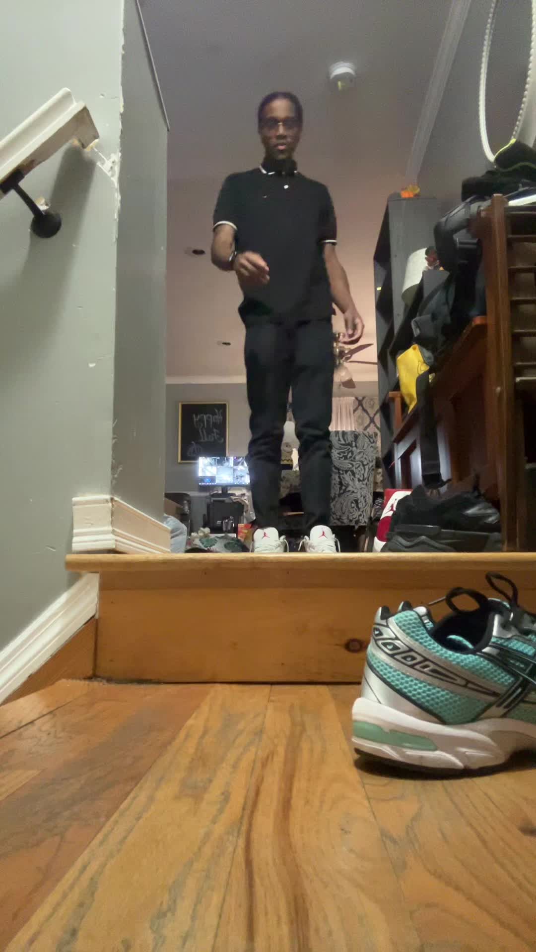 @TJ.😬