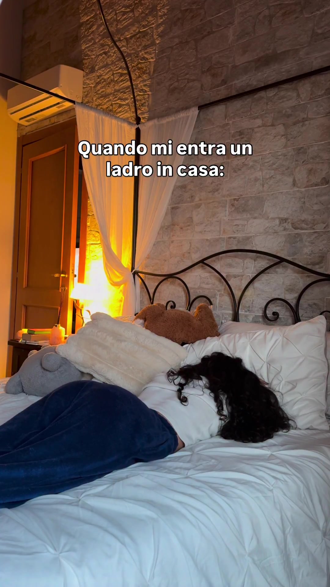 @Ele