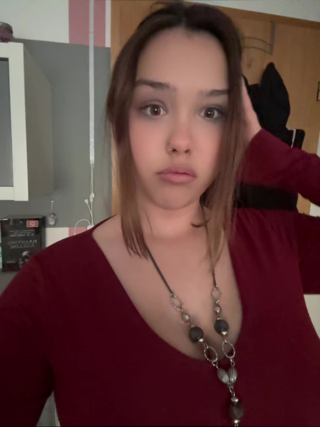 @Николь