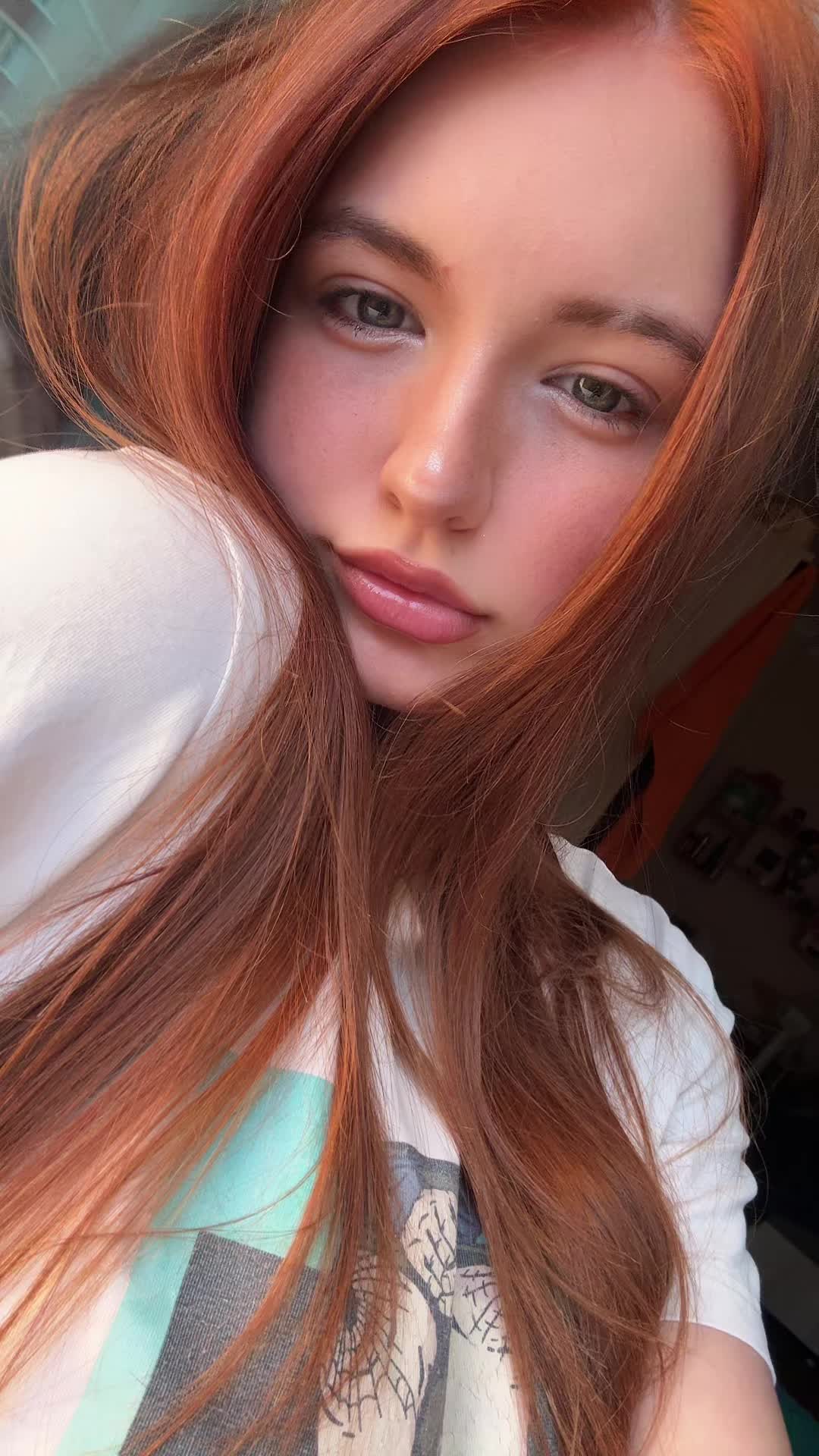 @Ищу девушку пиши я