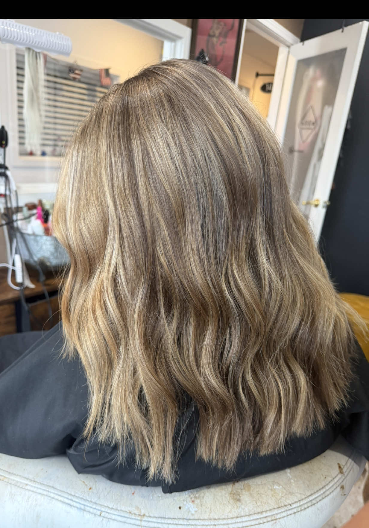 @Hayli Moore | Hairstylist
