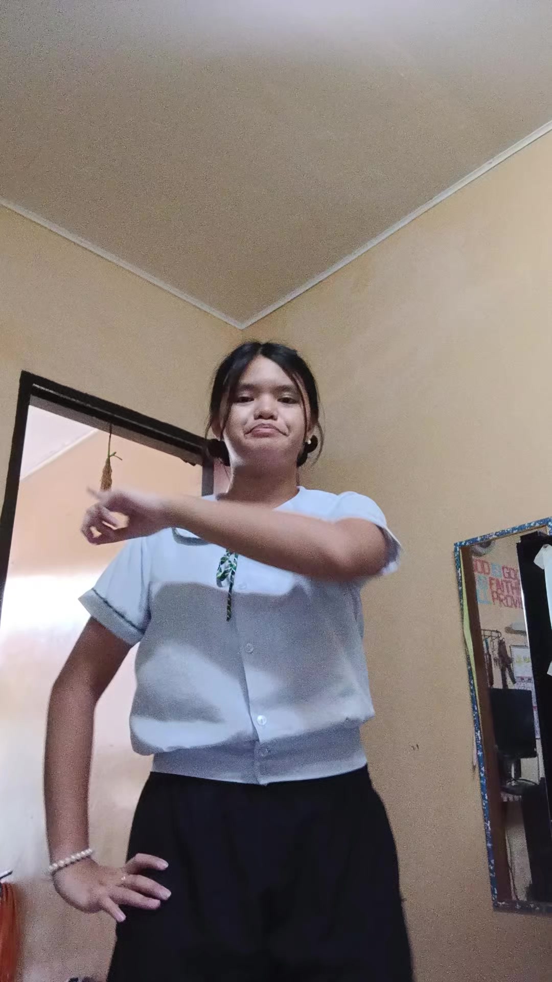 @raeya