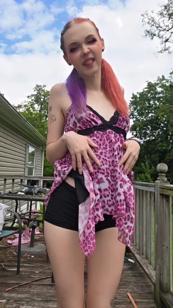@Carebear🦋🍃
