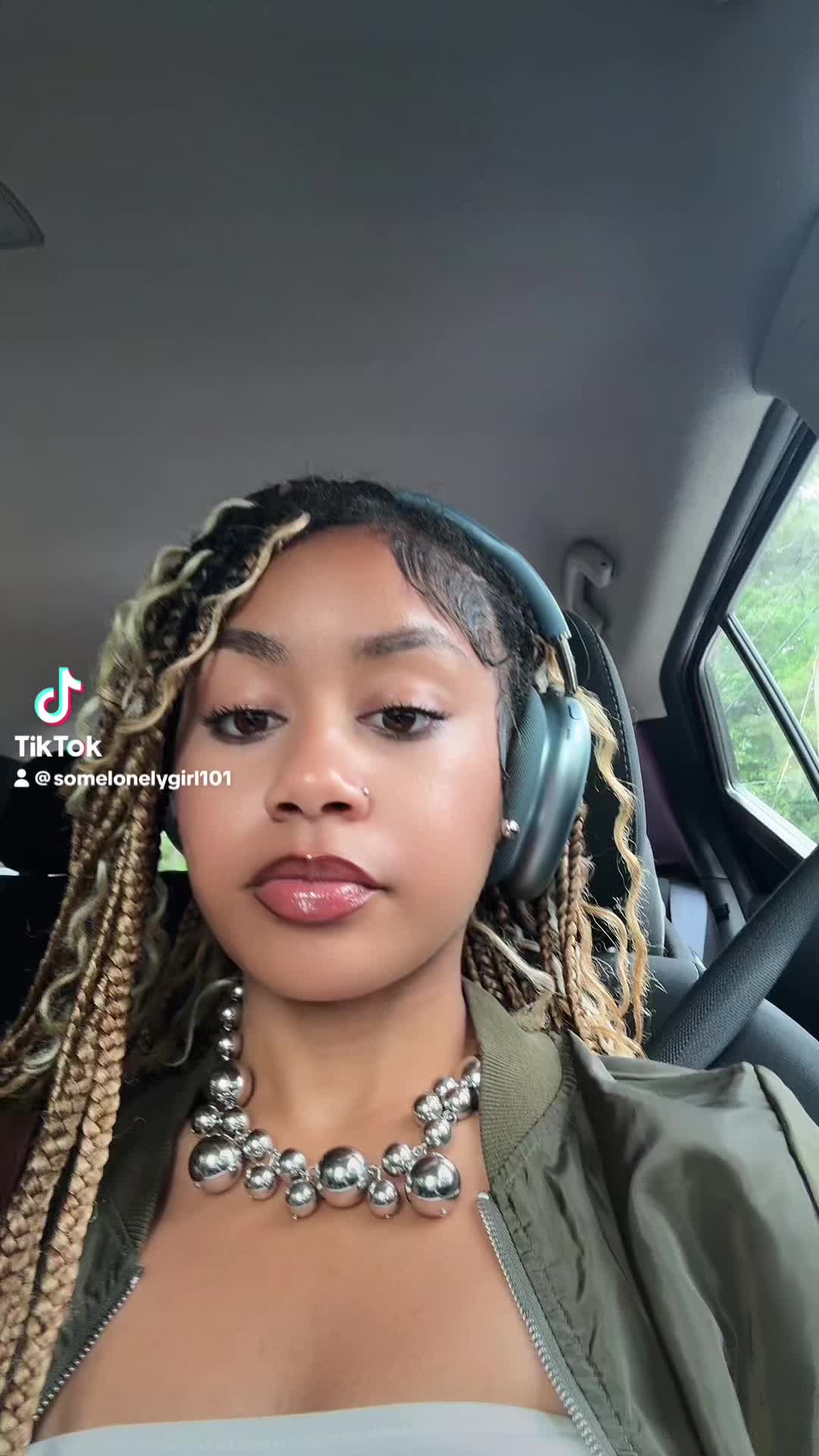 @somelonelygirl101
