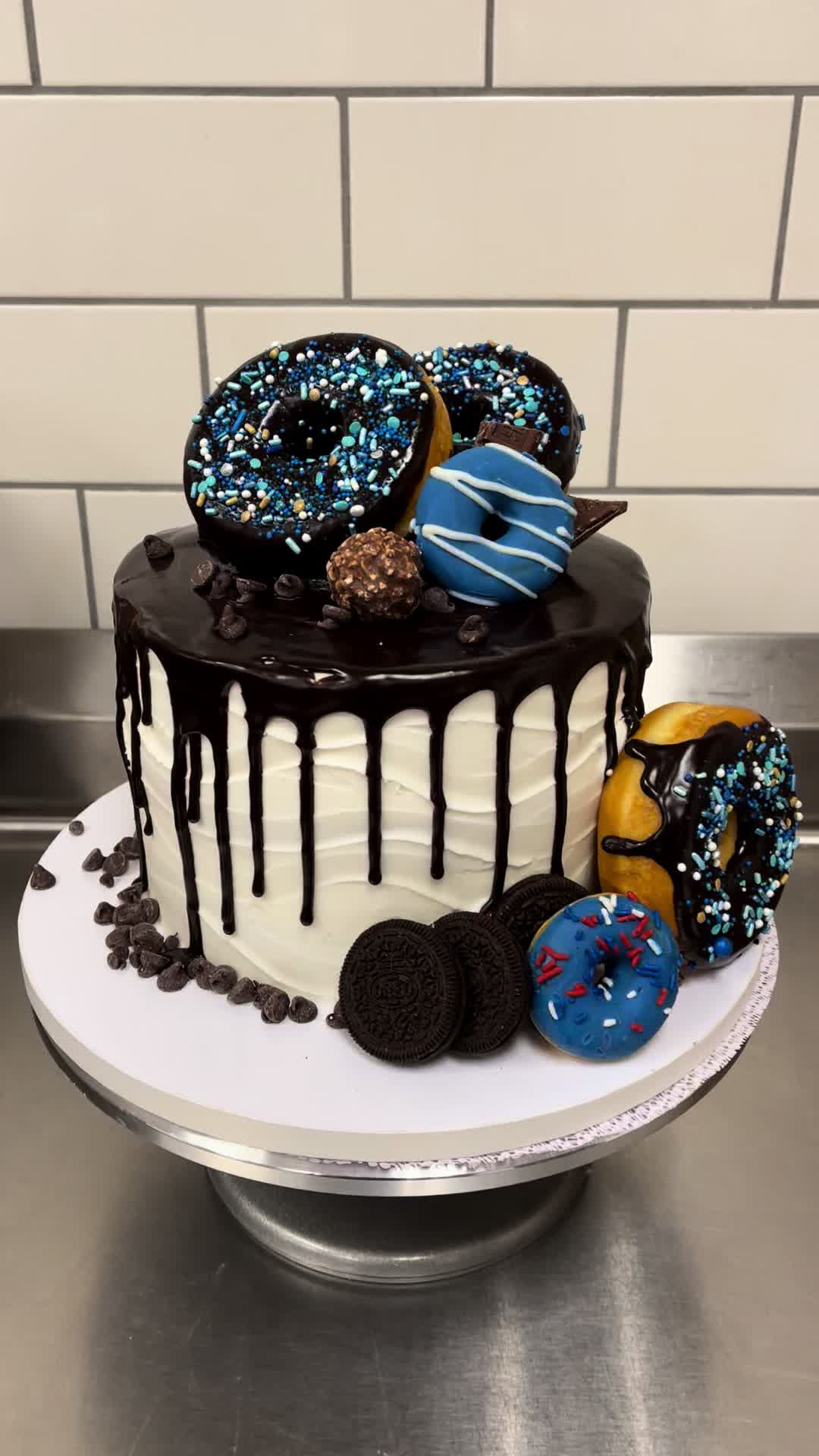 @cakesbyrahila