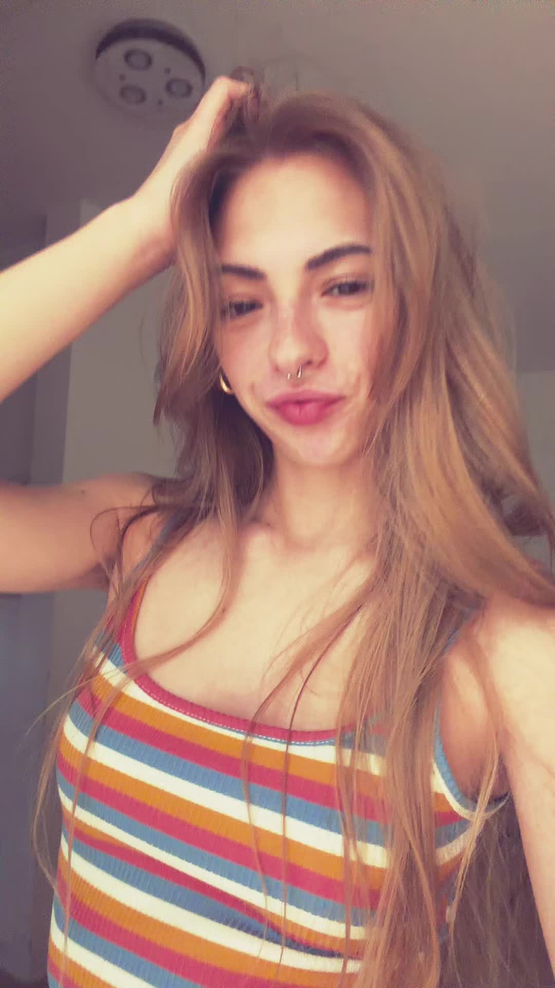 @Skyla_0o0