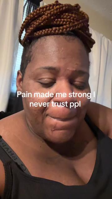@Juicyedwards