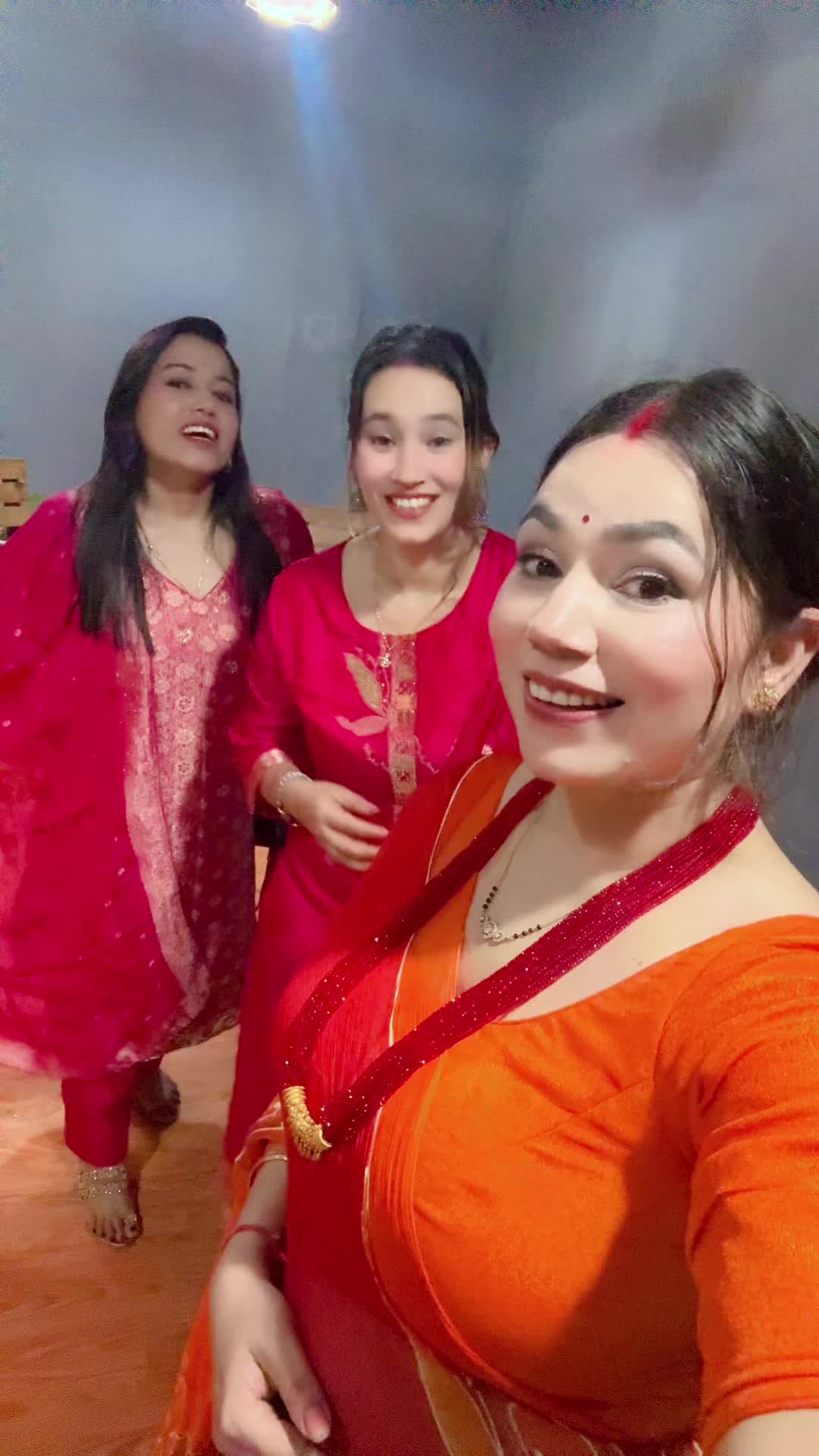 @chandani_kc
