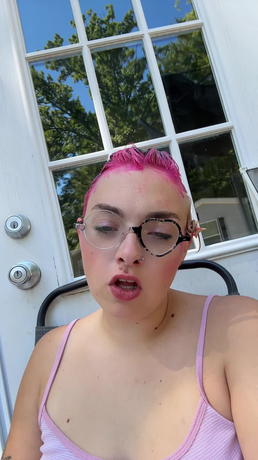 @kaitlynmfmetz