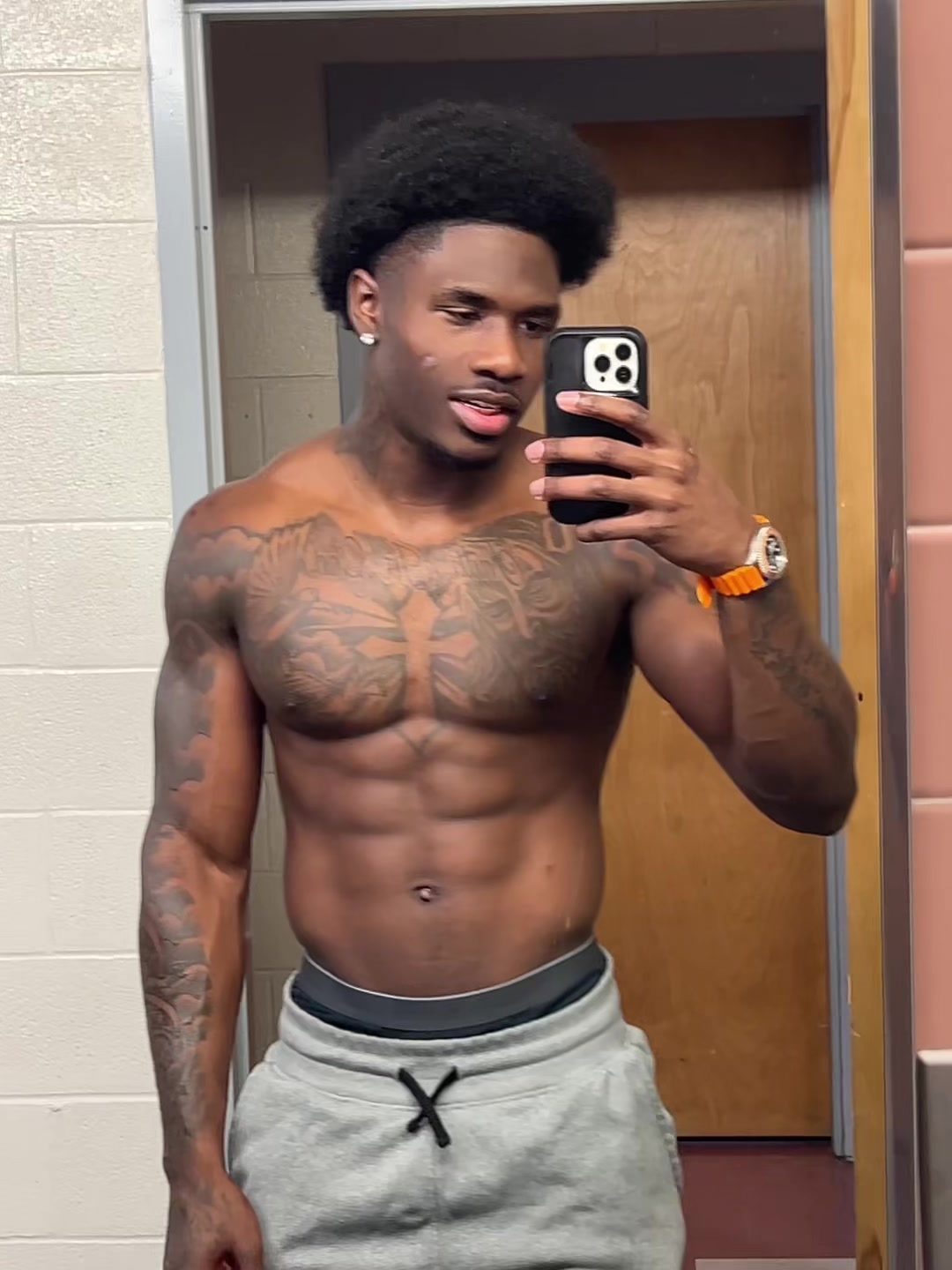 @ockybrova