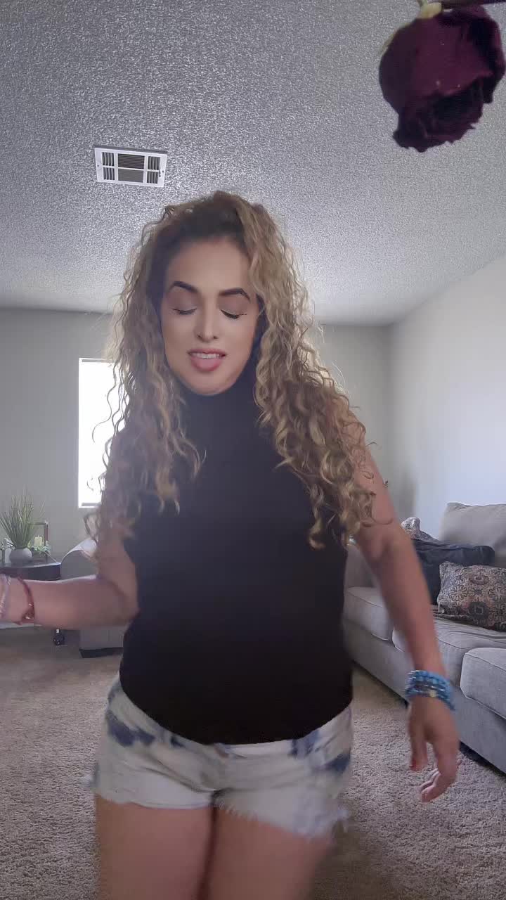 @😈❤️🌹tu bombón 😉♋️