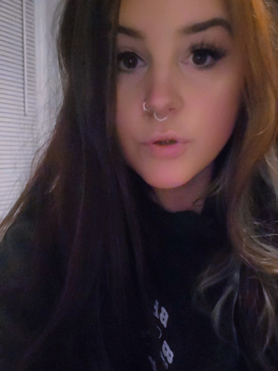@AshMarie