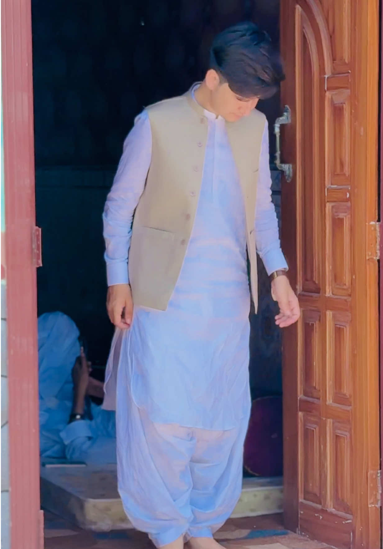 @༺𝐕𝐄𝐄𝐑༻