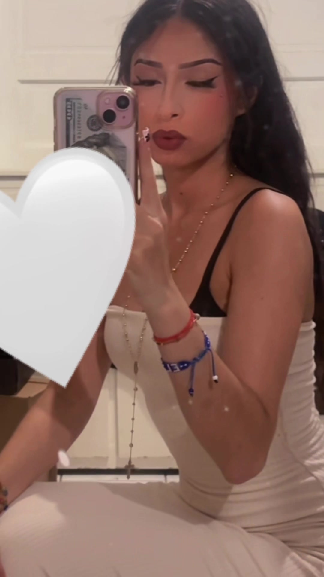 @Therealhikingqueen