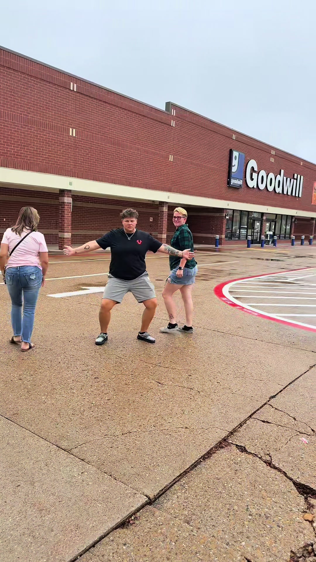 @dallasreneetx