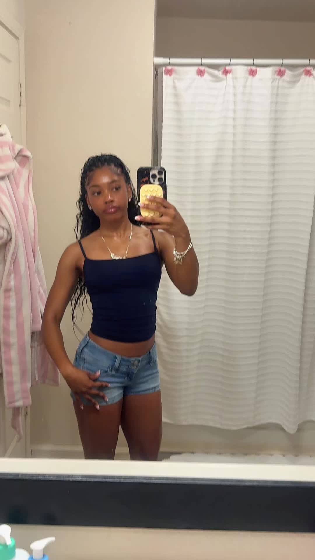 @myahlicious