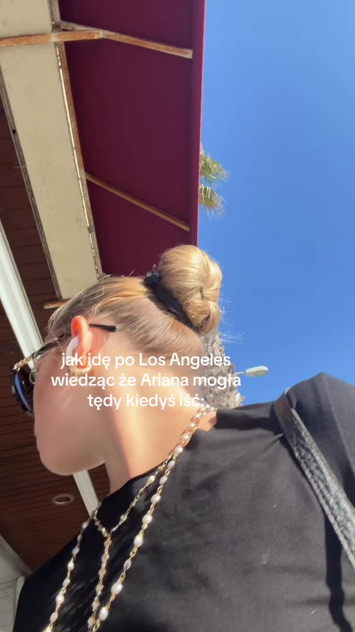 @aura