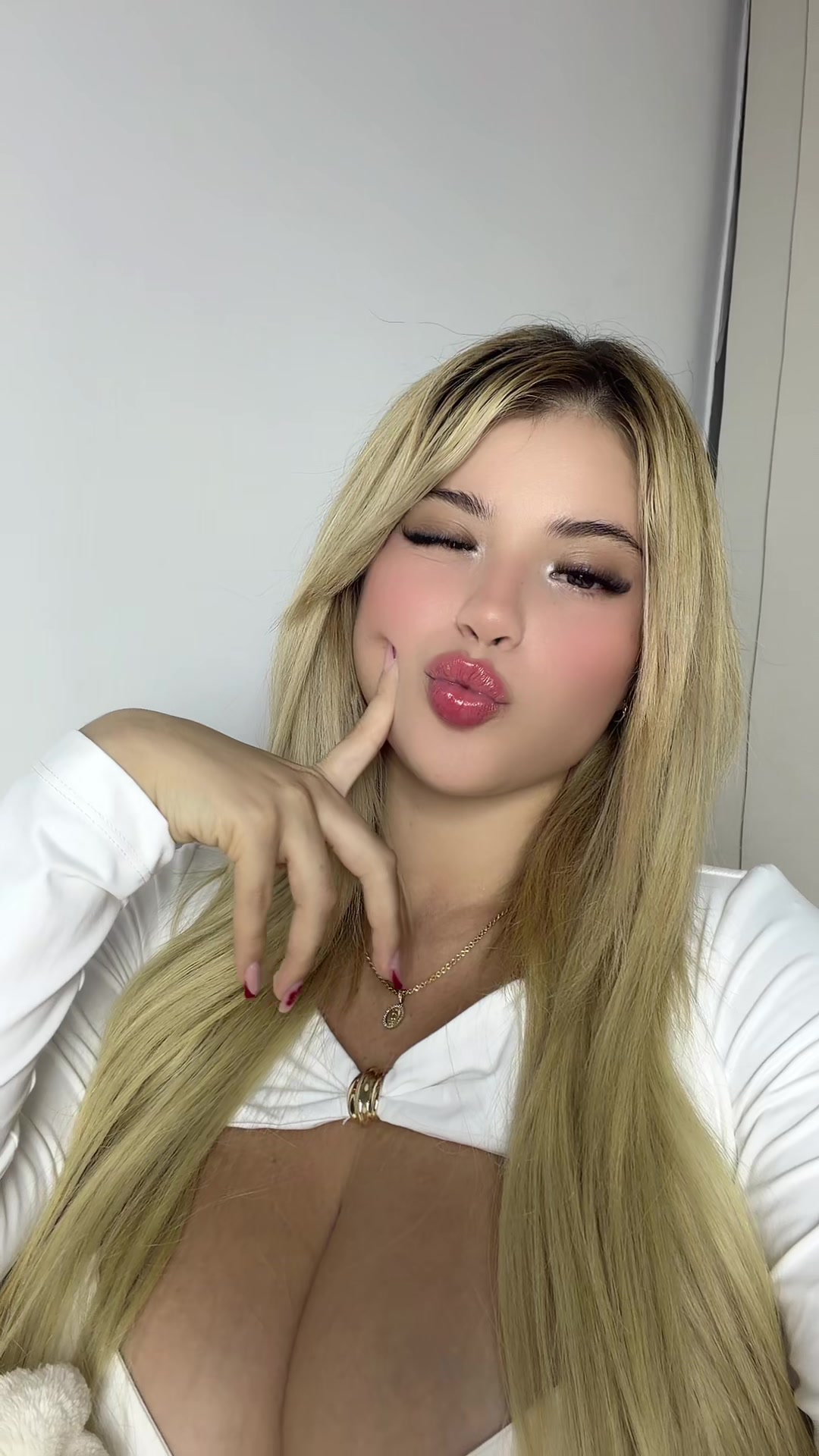 @_Alicee_1