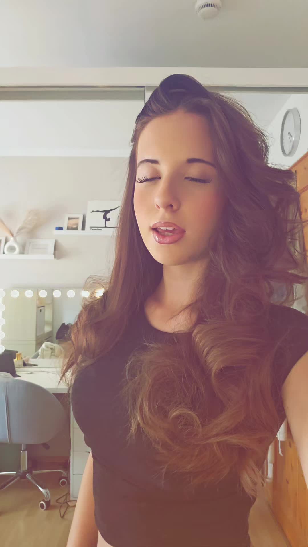 @Tamina_muc