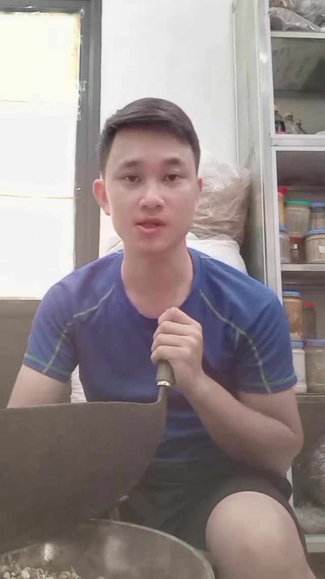 @Đ&ocirc;ng y VŨ VĂN D&Acirc;N