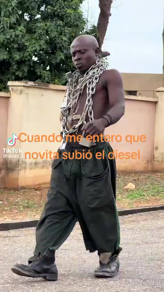 @Douglas/sinpolucion