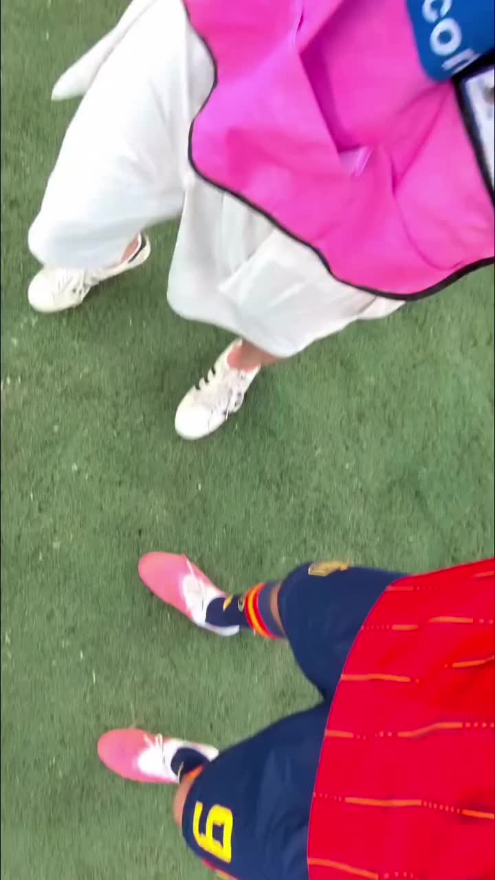 @ana pelayo
