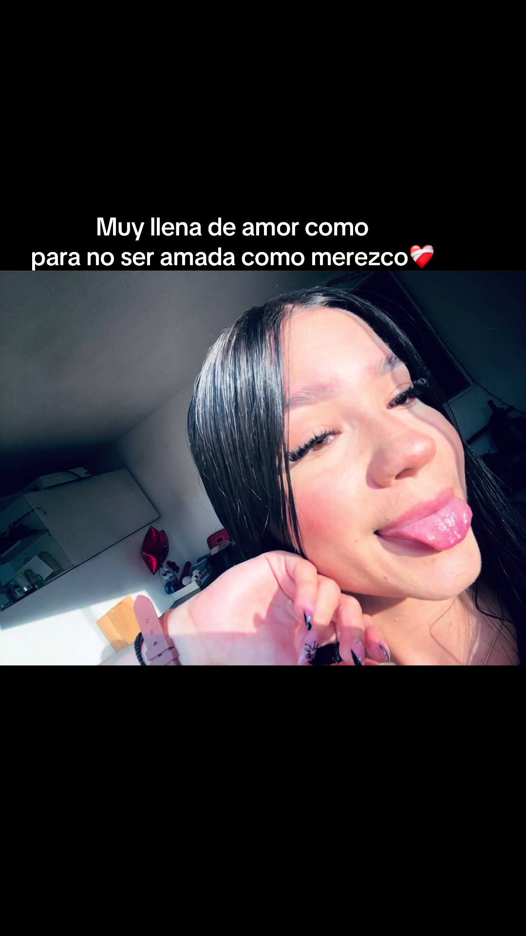@🖤