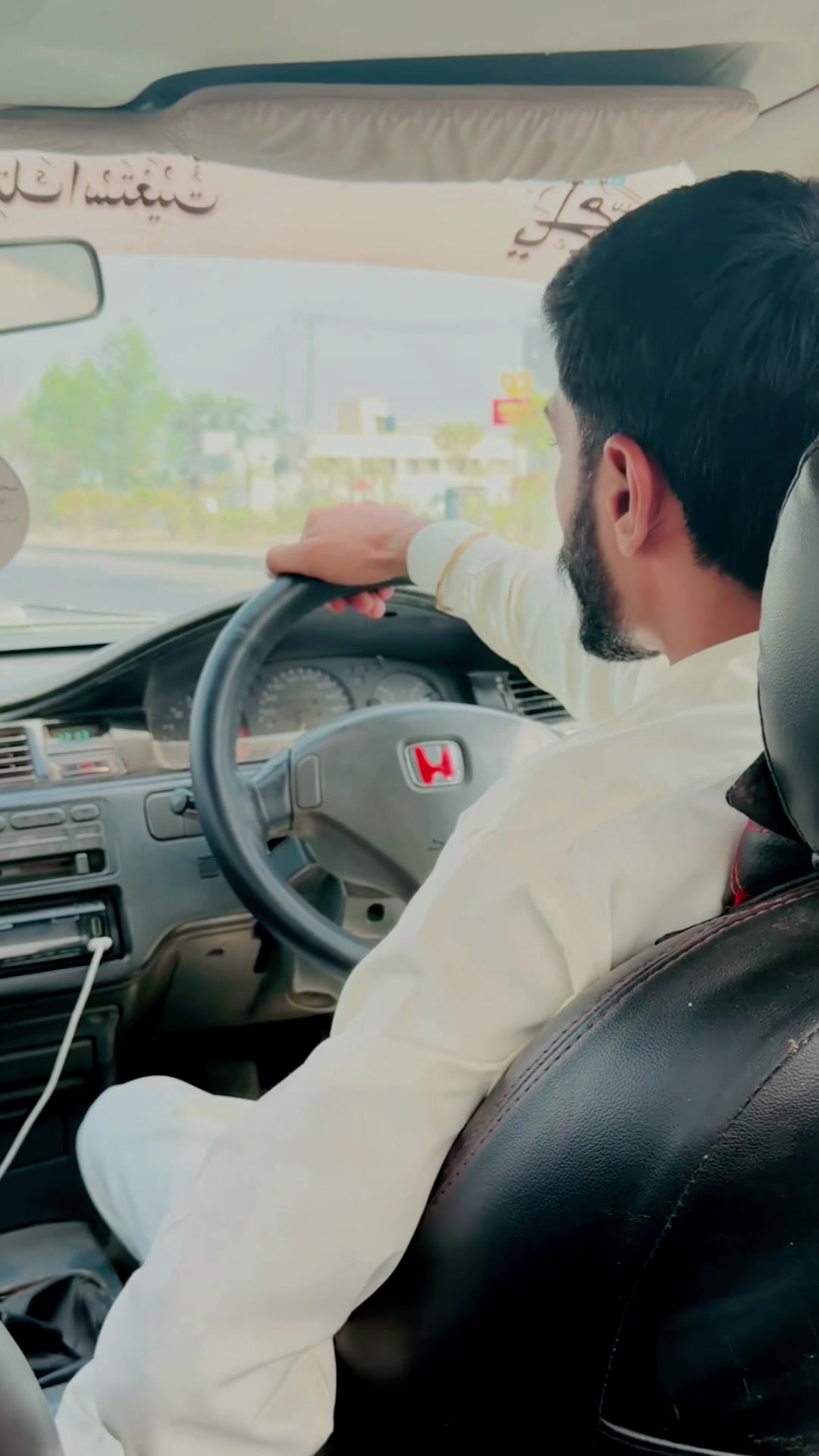 @ملک کاشف💯🦅