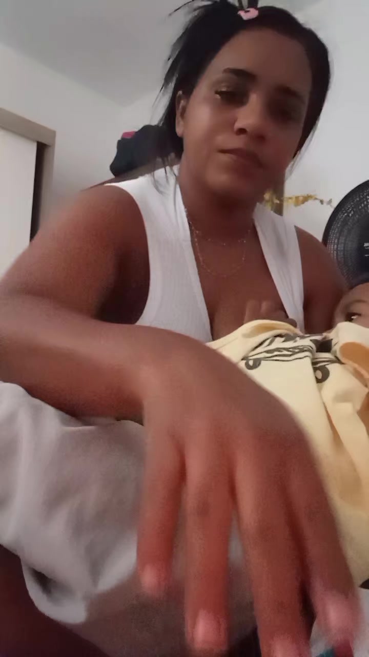 @MamãeTatiiPinheiroOfc