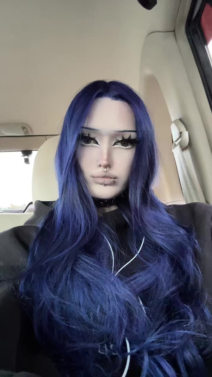 @мальвина