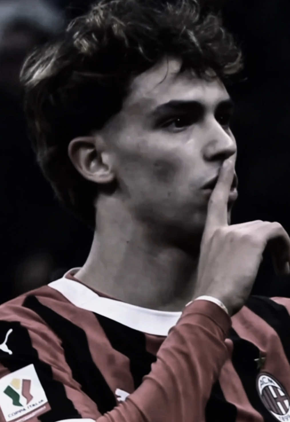 @๐ธ๐.futbol