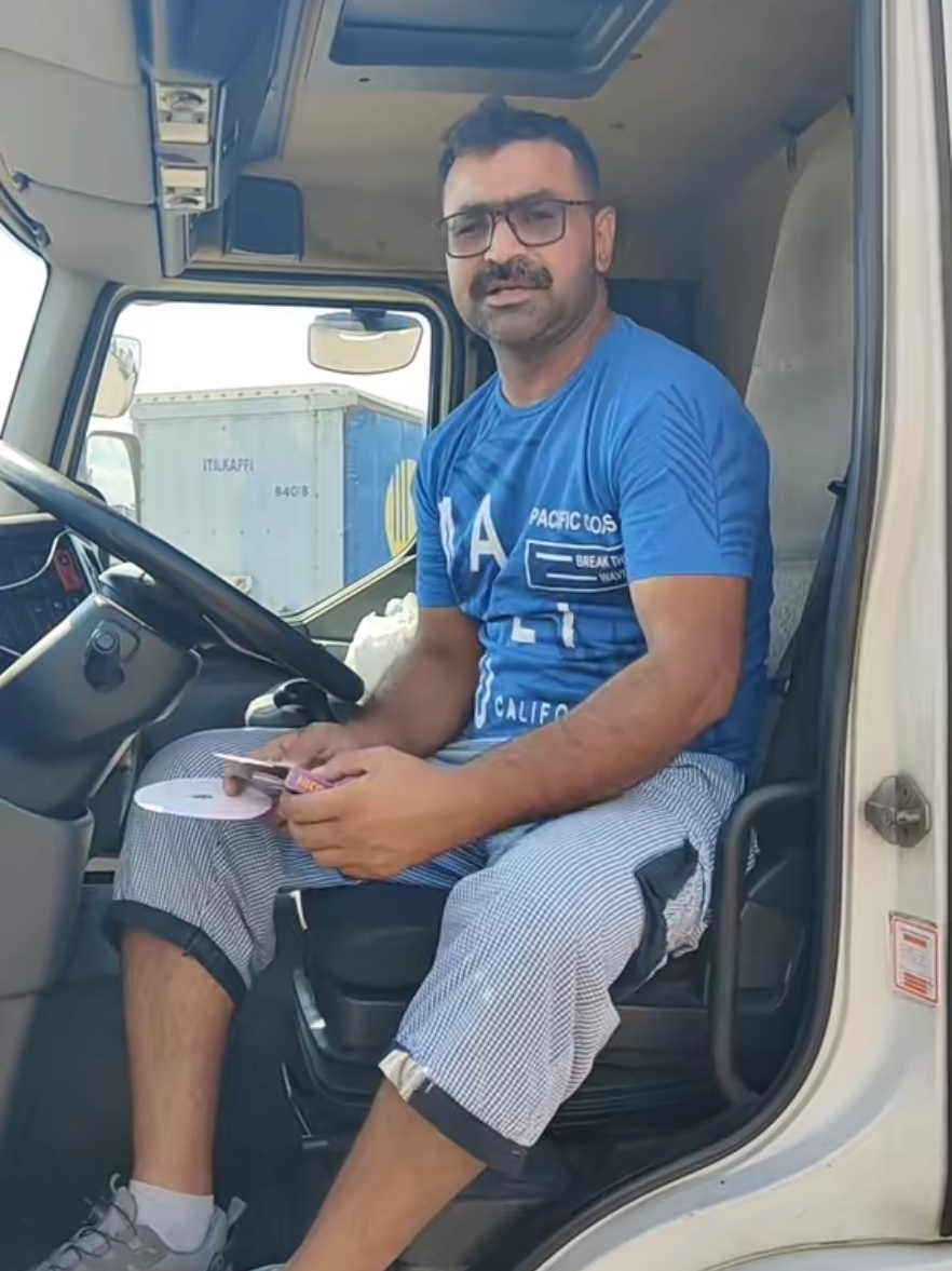 @Qasim pardesi