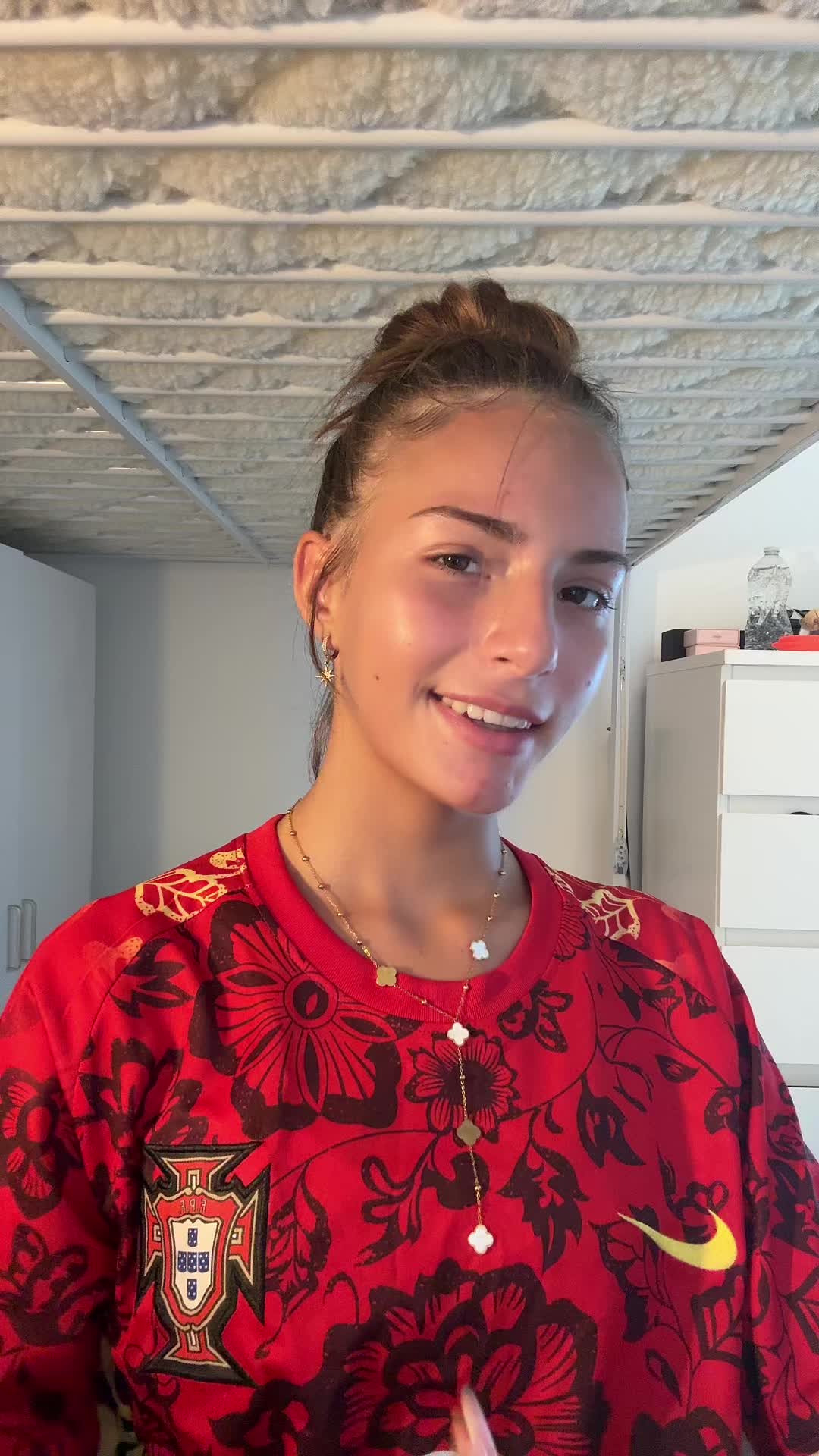 @𝓵𝓮́𝓪🌺