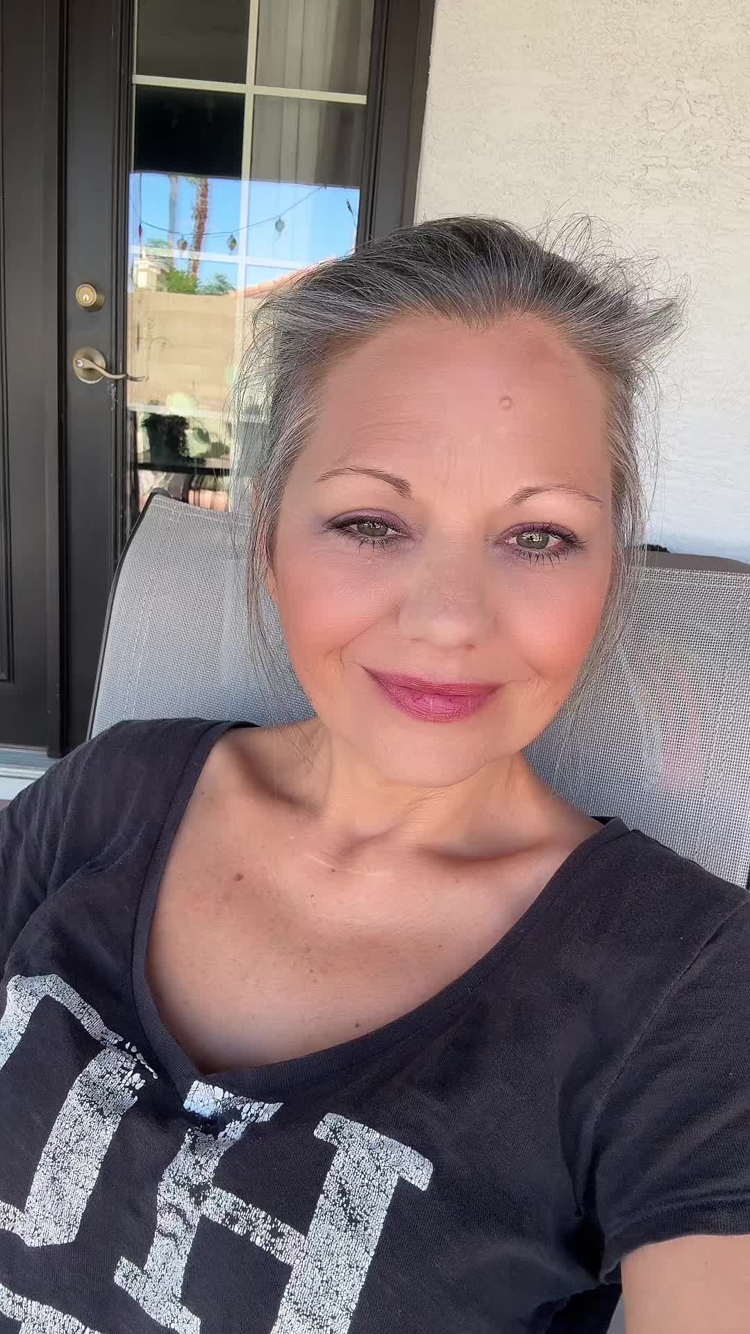 @Crazy Old Lady On Tiktok