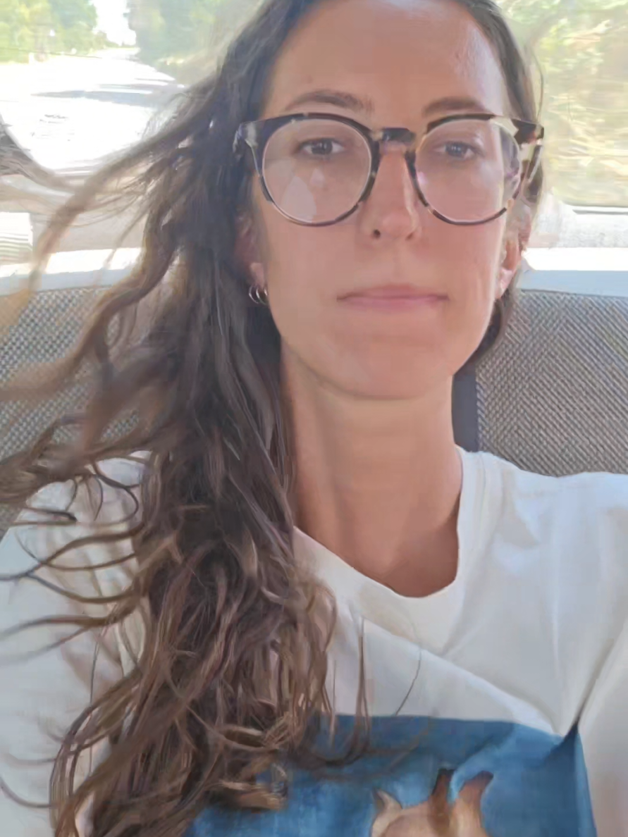 @_sarapater_