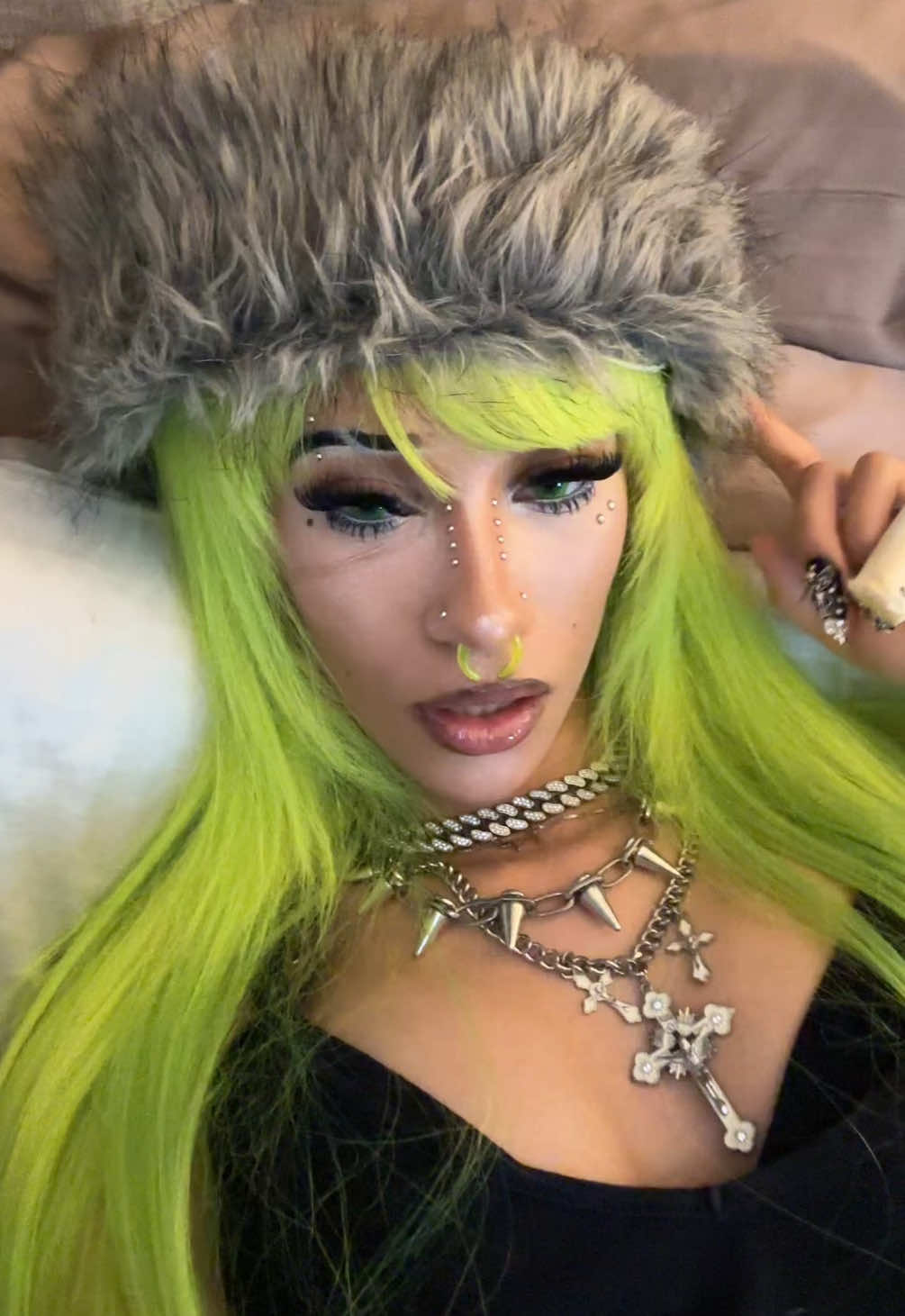 @🧛🏼♀️