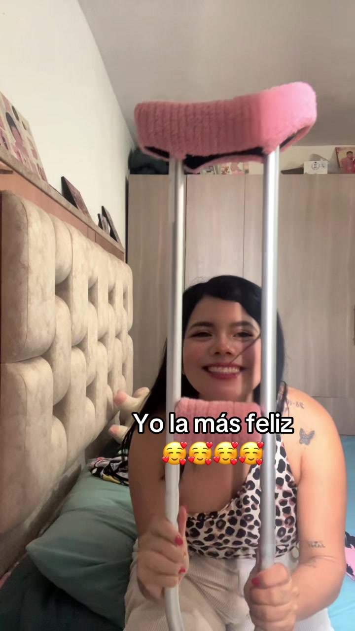 @ADRIANA SALINAS