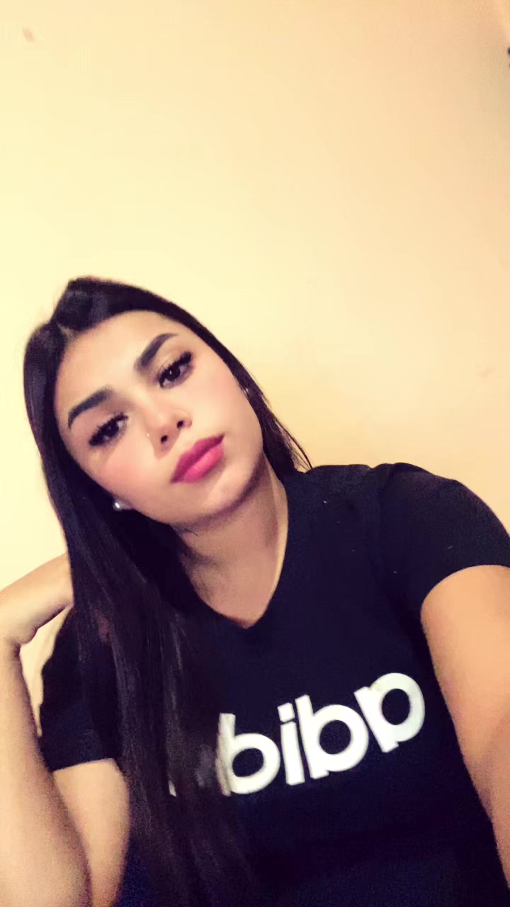 @Mia Castillo
