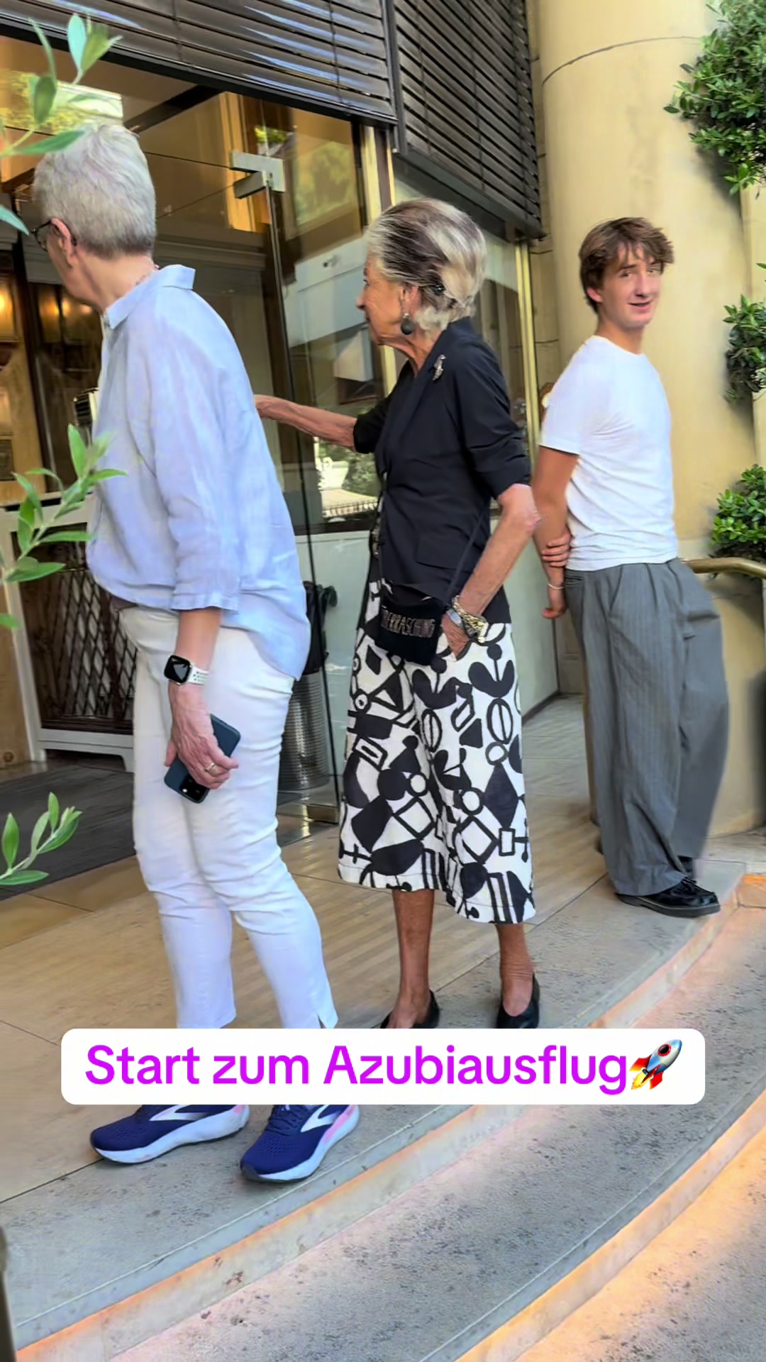 @Caroline von Kretschmann