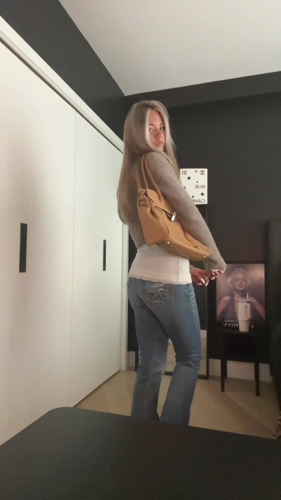 @Dasha🪽