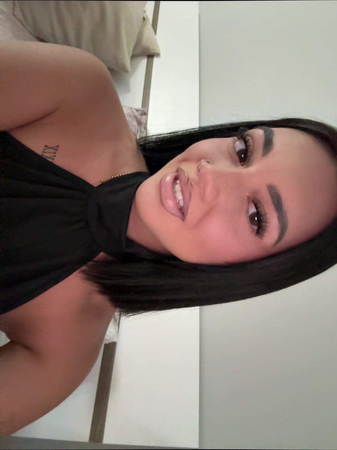 @vi