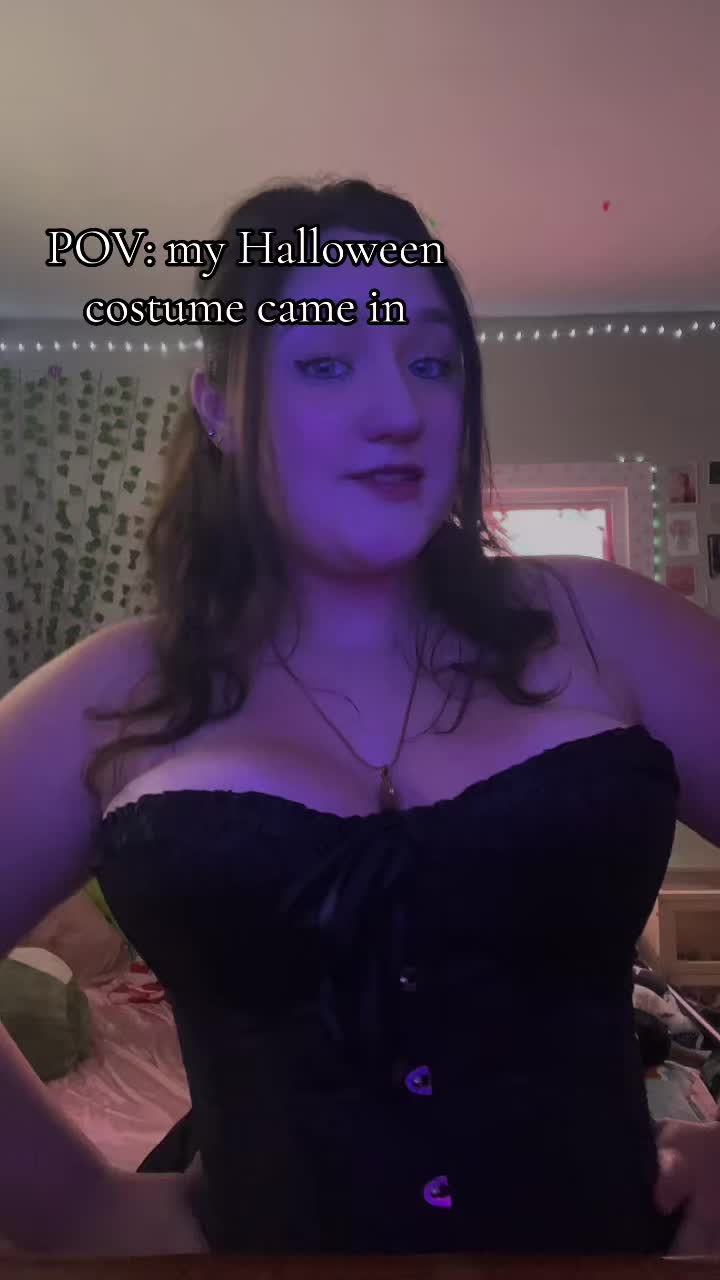 @f_emma_ninomenon