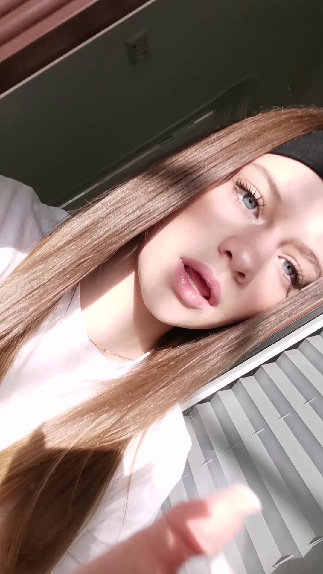 @M!la